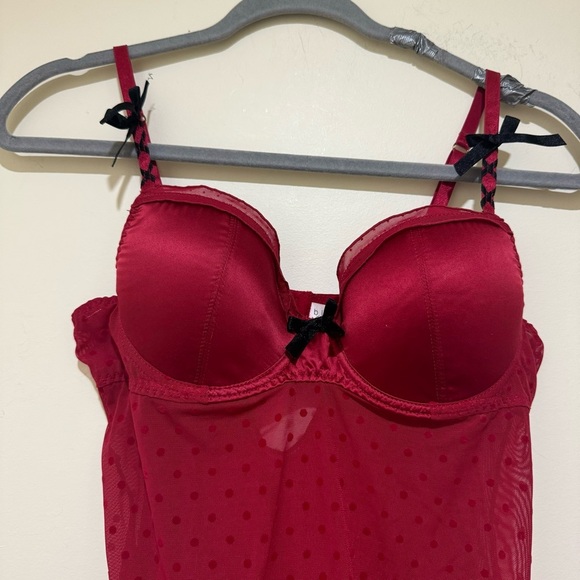 Women’s Blush Brand Sexy Coquette Bow Red Black Eyelet Lingerie Slip Top Size: M - Picture 5 of 15